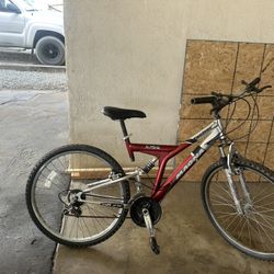 Magna Mountain Bike 