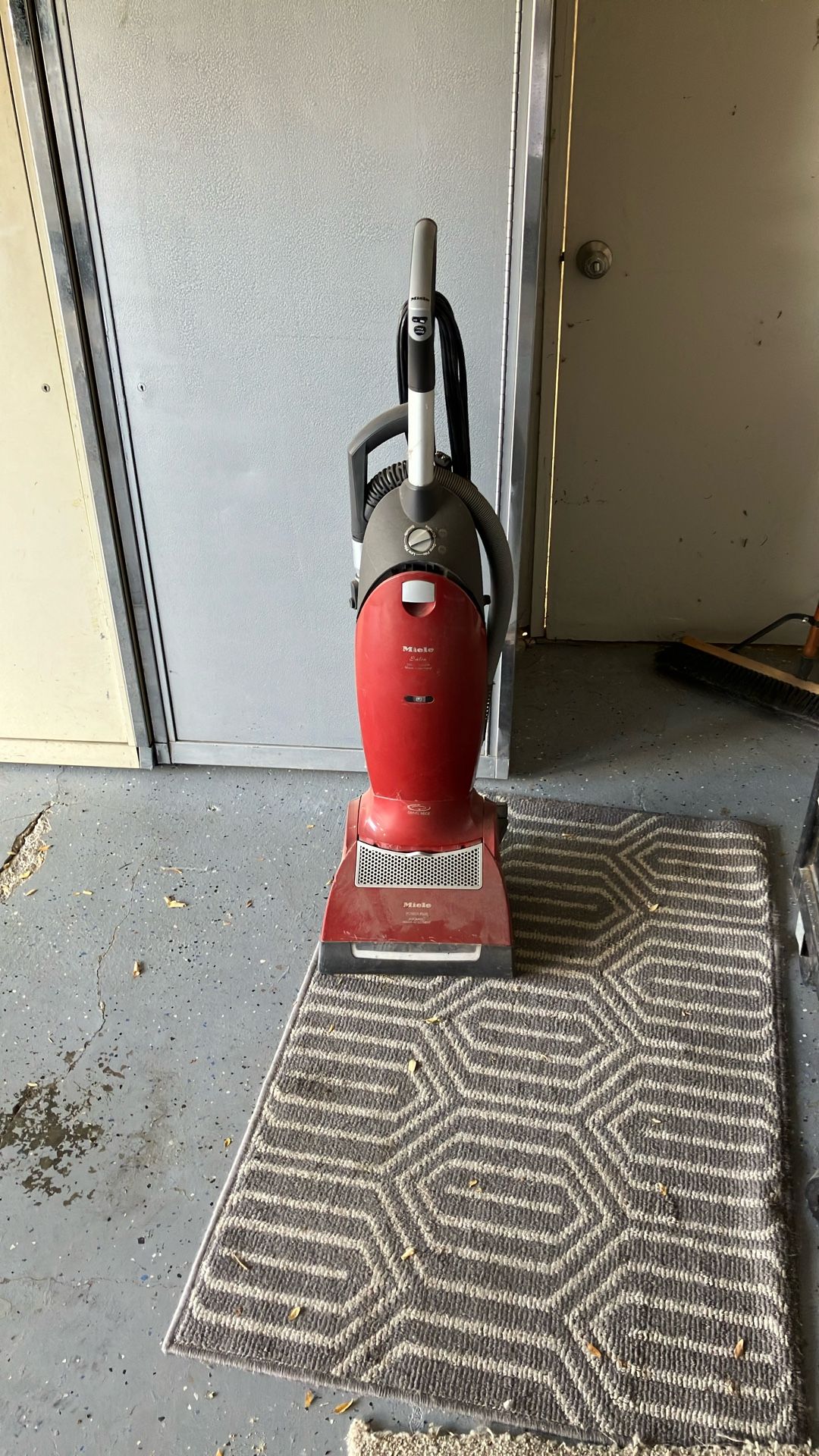 Miele Vacuum 