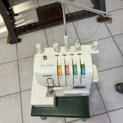 Brother 1034D 3/4 Thread Serger Overlock Machine