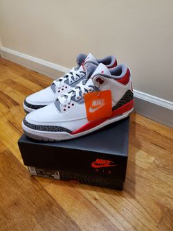 Men's Jordan Retro 3 Fire Red Size 11 2022