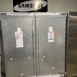 Thermador 30’ Panel Ready Refrigerator 30’ Freezer Colum Set