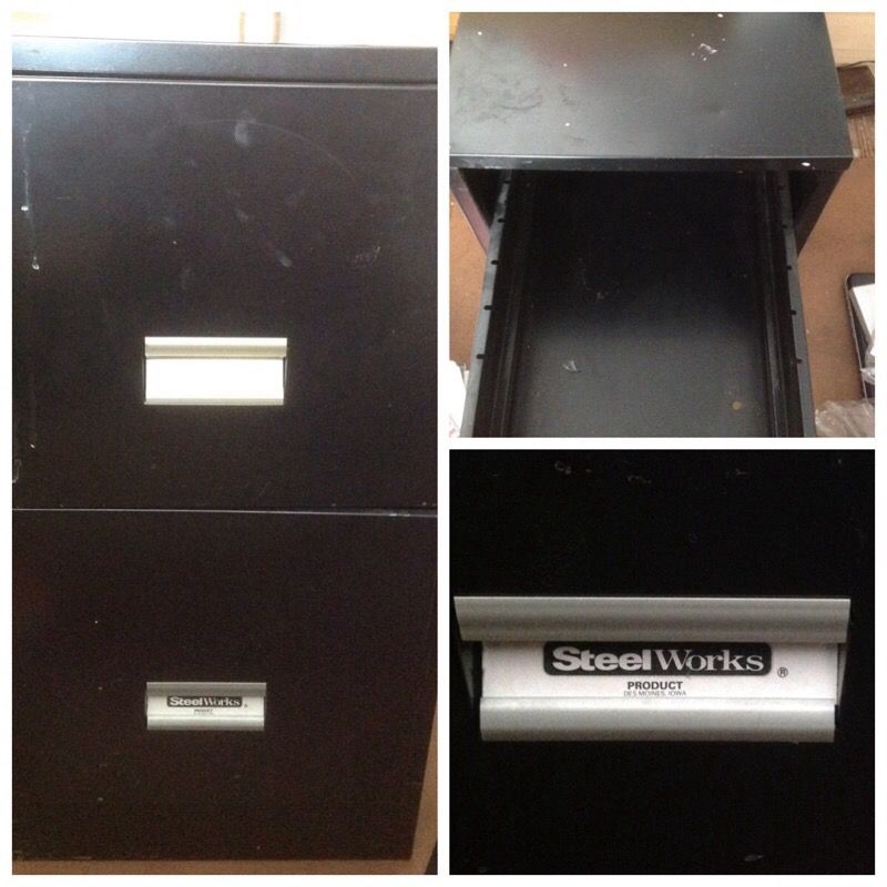 Steelworks 2 drawer metal file cabinet - lockable with keys