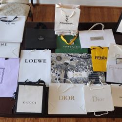 Fancy Bags For Valentine's Day Present
