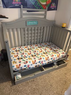 Kid Bed / Crib