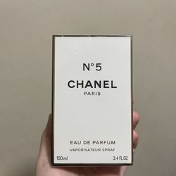 CHANEL N°5 Eau de Parfum
