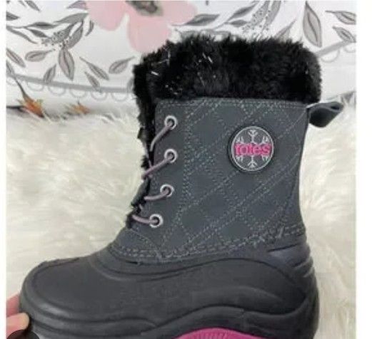 Totes Kids Harper Grey Pink Girl’s Waterproof Winter Snow Boots Size 4 Medium