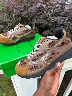 Bottega Veneta Orbit Sneakers Brown