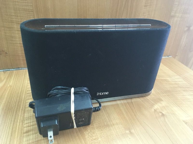 iHome wireless airplay speaker