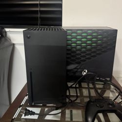 Xbox Series X Game Included