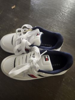 Brand New Never Used Tommy Hilfiger Toddler Teenies Size 12