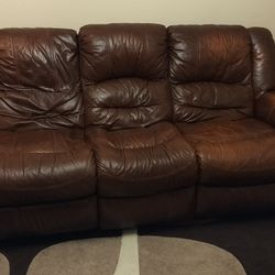 Leather Sofa From Room To Go+ Carpet 