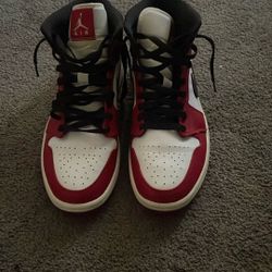 Air Jordan1 Mid Chicago