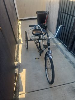 24 Inch 3 Wheel Tricycles $100 each