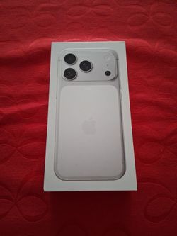 APPLE IPHONE 17 PRO, WHITE, 256 GB