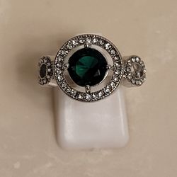 Silver CZ and Emerald Halo Ring Size 8