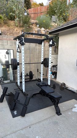 Major fitness squat at home workout rack excellent condition
