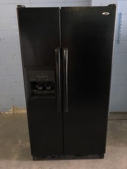 Black Amana 26 Cu Ft Refrigerator Side By Side With 120 Day Warranty