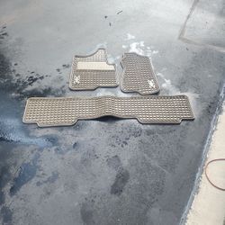 GMC or Chevy Silverado Winter mats