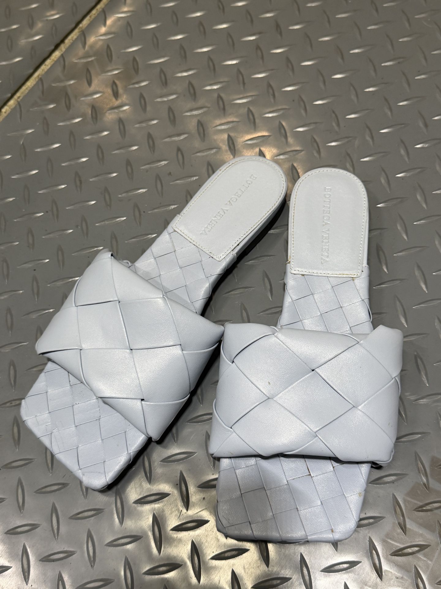 BV Slipper New Women Size 7