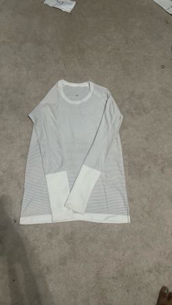 Lululemon activewear top