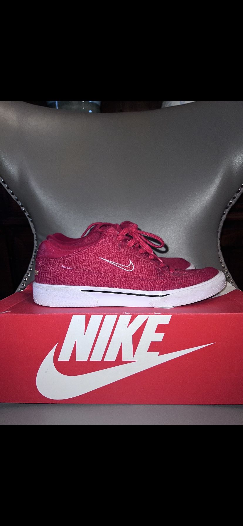 Nike SB GTS Supreme Red