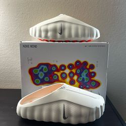 NIKE MIND 001 PREGAME MULES M9  W 10.5