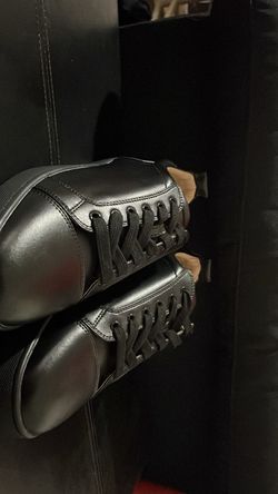 Men’s red bottoms