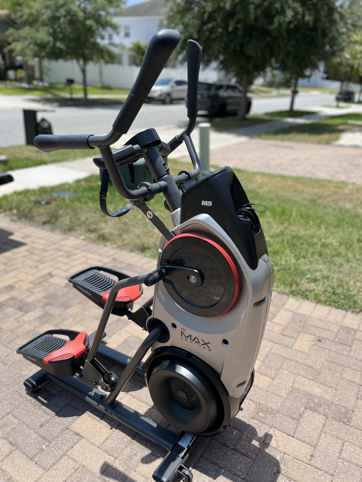 Elliptical Bowflex M5 Barely Used  With Monitor and Mat