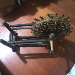 Spinning Wheel - Colonial Style, Hardwood