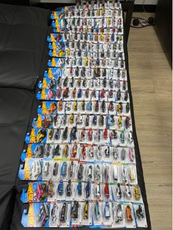 HOT WHEELS LOT CLEARANCE SALE   (1 for $3  • 2 for $5)