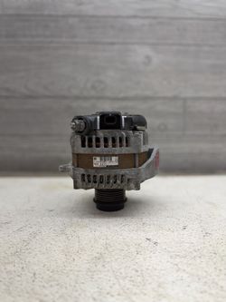 2015-2020 Chevy Tahoe Alternator - 170 amp OEM PART