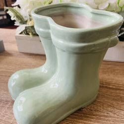 Ceramic Pot- New! 