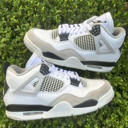 Size 8m 9.5w - Jordan 4 Retro Mid Military Black