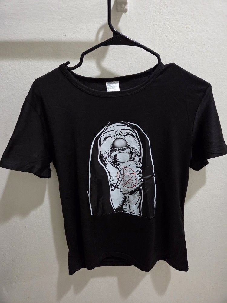 Goth horror halloween metal punk rave t-shirt