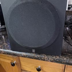 8” Yamaha Powered Sub Woofer