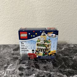 LEGO Promotional: Bricktober Town Hall (40183)