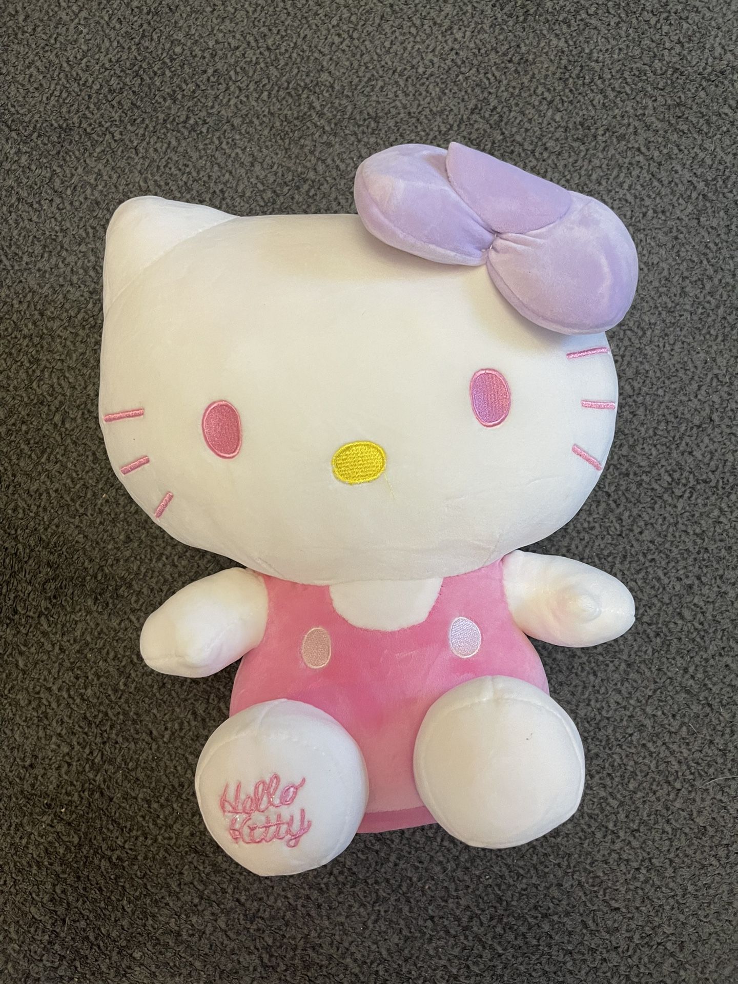 Large Hello kitty Stuffy