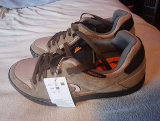 Adidas five ten free rider mountain bike shoes