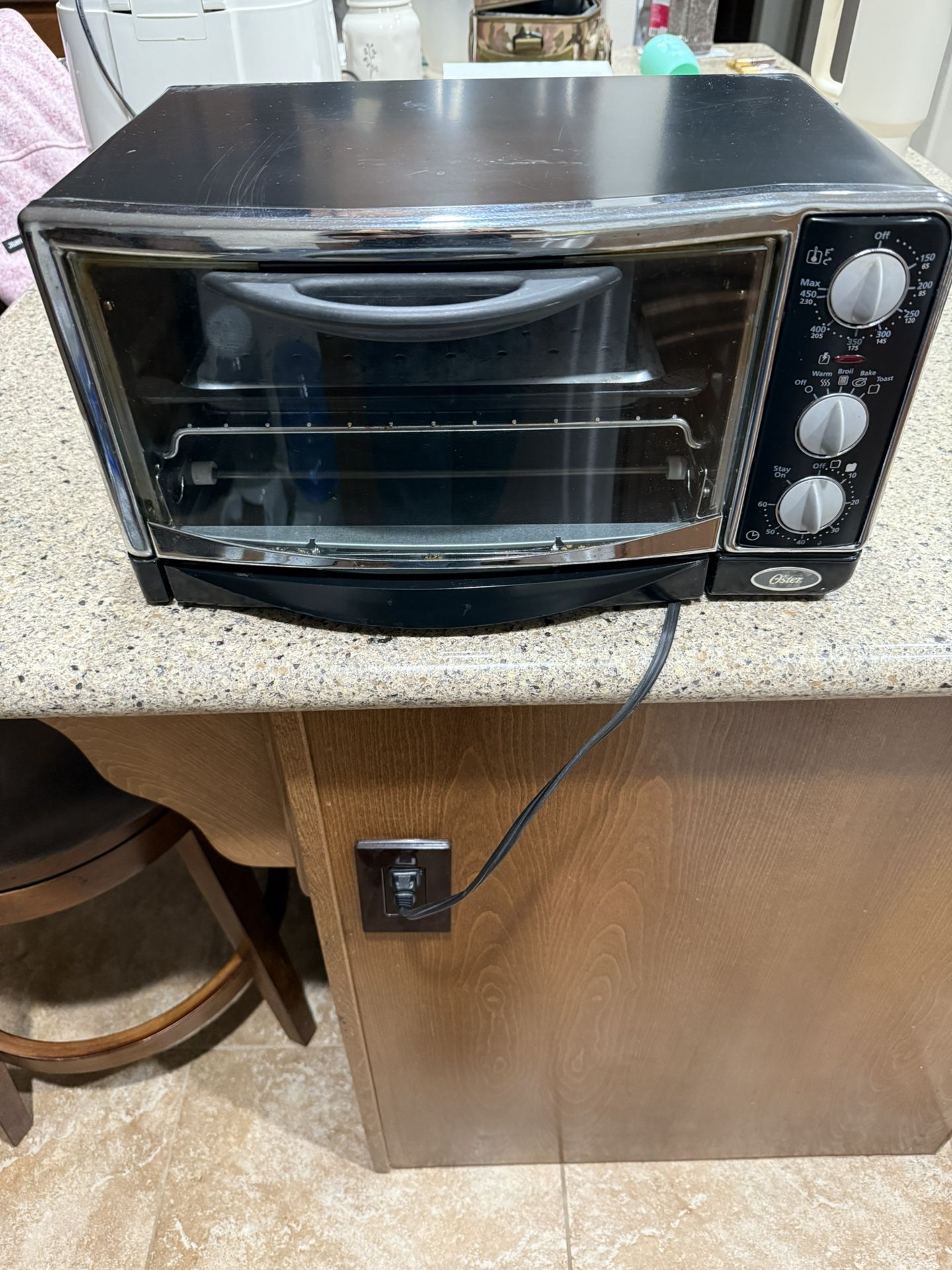 OSTER TOASTER OVEN
