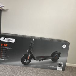 SEGWAY F-SE (Electric  Kick Ninebot  Scooter)