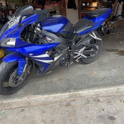 2003 Yamaha, Yzfr1 And 2022 Honda  Navi