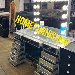 Furniture vanity with Bluetooth