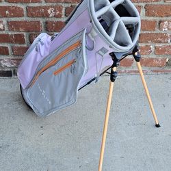 Women's Top Flite Petite Golf Bag is in Super Nice Condition