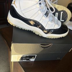Jordan 11 retro  #2y $60