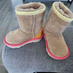 Toddler Uggs Boots Size 6