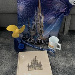 Disney world Bundle (photo Album, Mug, And Spray Midst)