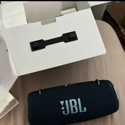 JBL Extreme 3 Bluetooth Speaker Blue 