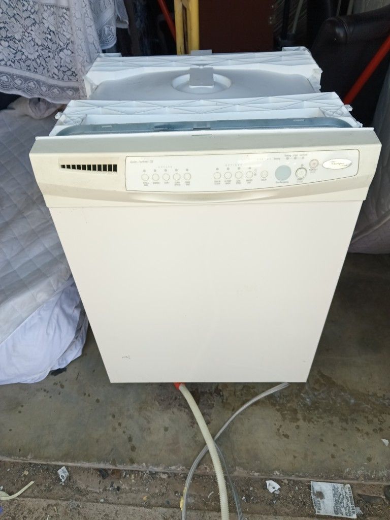 Whirlpool Electric Dishwasher