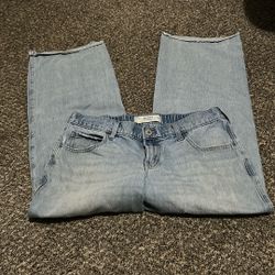 Hollister Light Wash Jeans 
