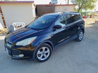 2014 Ford escape black